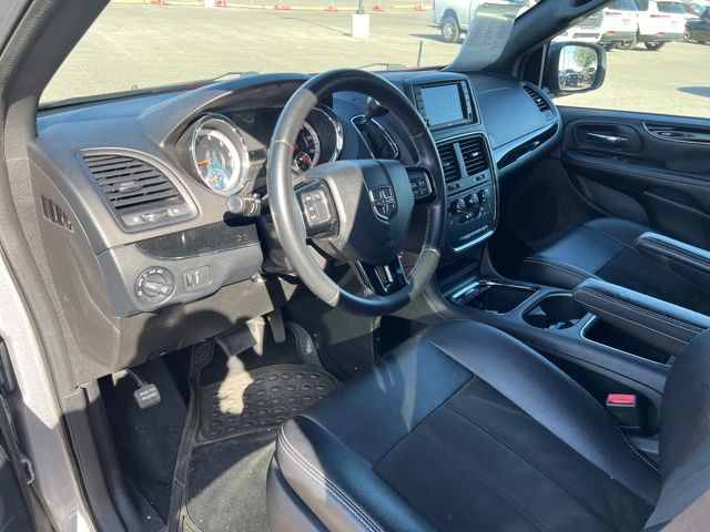 2019 Dodge Grand Caravan SXT 13