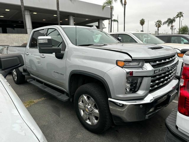 2021 Chevrolet Silverado 3500HD LTZ 2