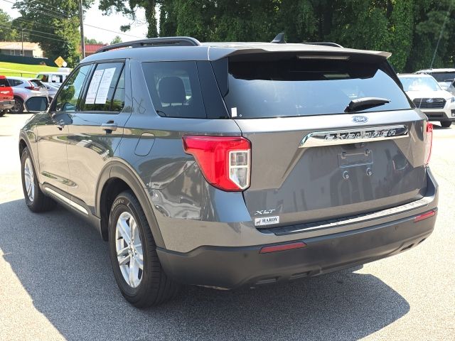 2023 Ford Explorer XLT:B02480