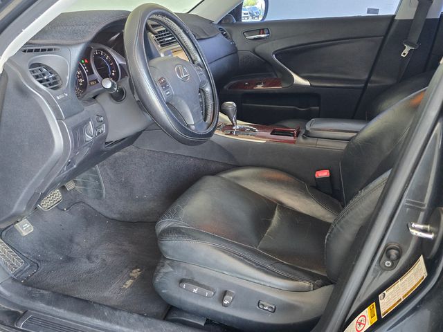 Used 2008  Lexus 250 image 16