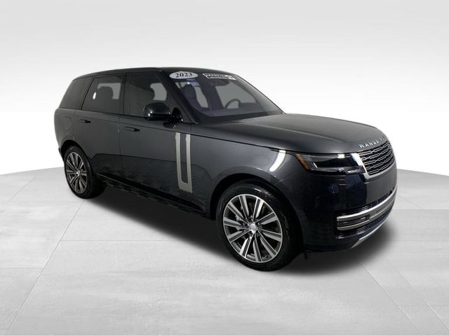 2023 Land Rover Range Rover SE 11