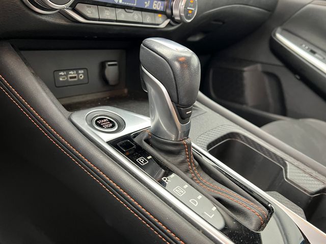 2022 Electric Blue Metallic/Super Black Nissan Sentra SR FWD Sedan