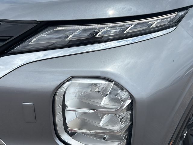 Used 2023 Mitsubishi Outlander SUV