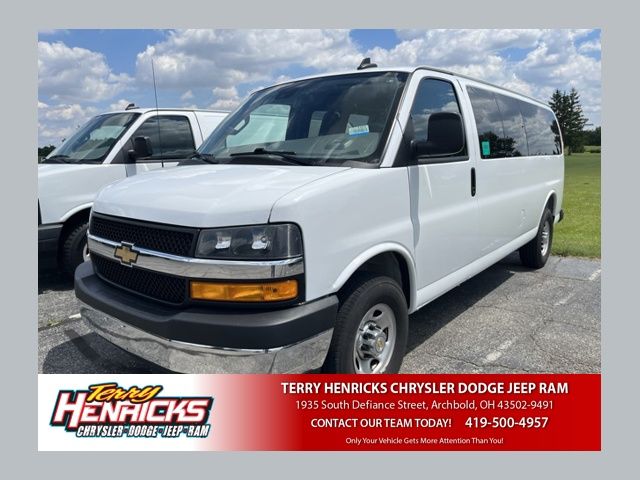 Summit White 2025 Chevrolet Express Van Rear-Wheel Drive 8-Speed Automatic Overdrive