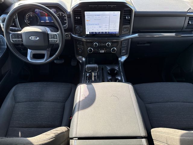 Used 2023 Blue Ford XLT image 11