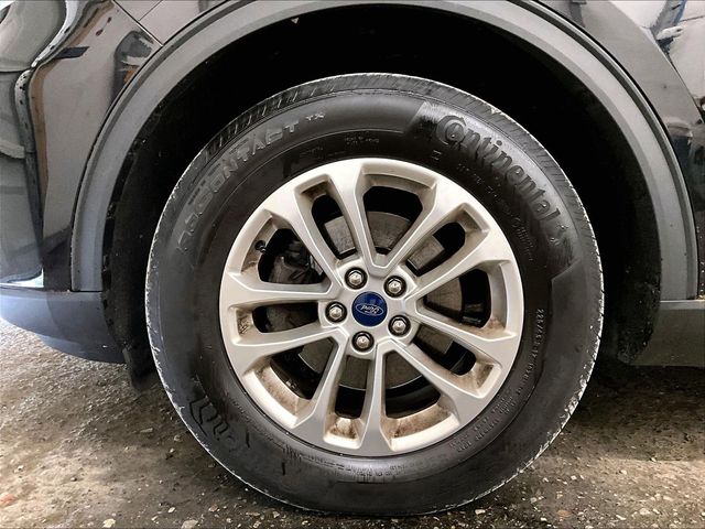 2022 Ford Escape SE Black at Luther Ford