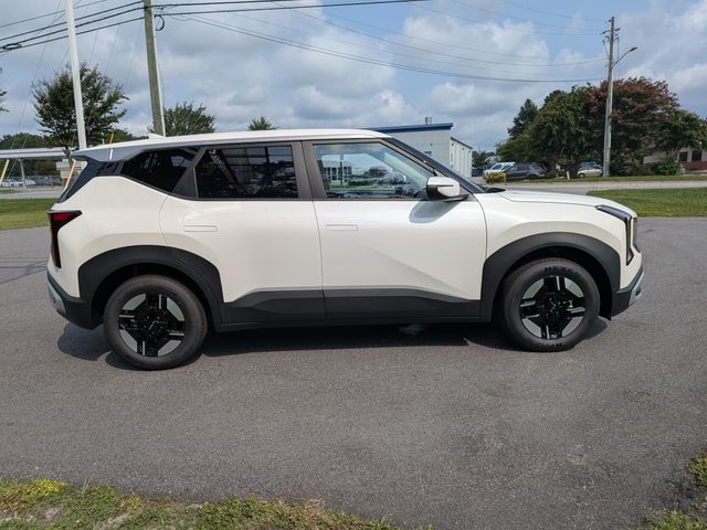 2027 Kia Seltos LX