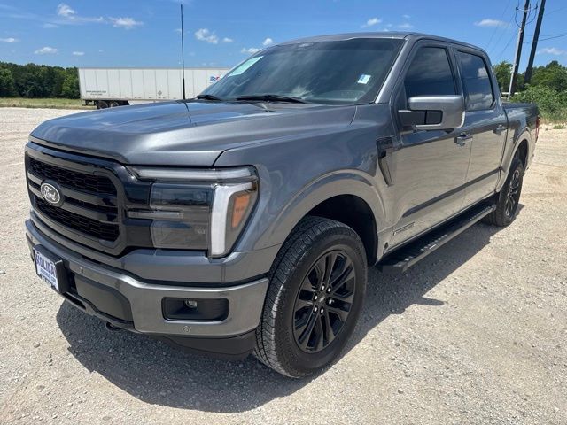  2025 Ford F-150 Lariat SuperCrew 4WD   