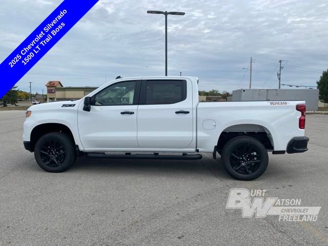 2025 Chevrolet Silverado 1500 LT Trail Boss 2