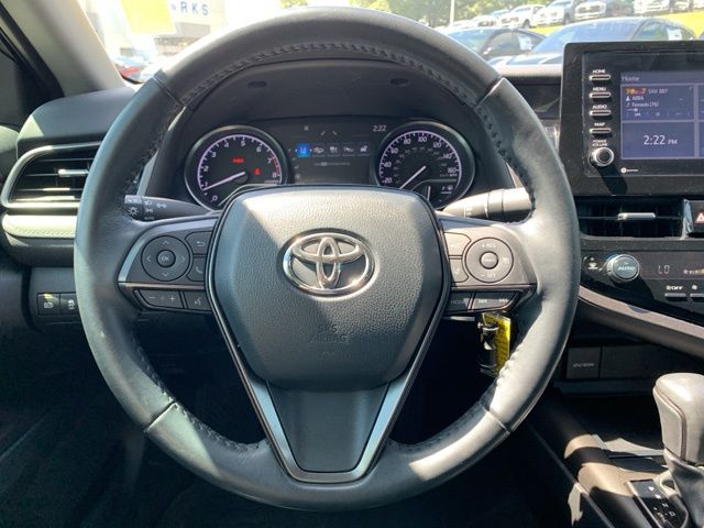 2022 Toyota Camry SE 14