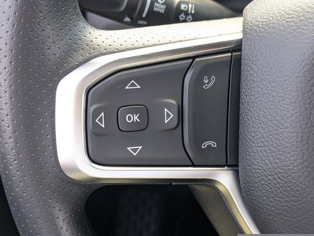 2026 Ram 1500 Express Crew Cab 4x4 5'7" Box