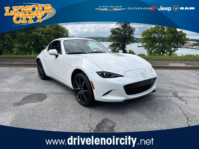 Snowflake White Pearl 2026 Mazda MX-5 Miata Convertible Rear-Wheel Drive 6-Speed Automatic