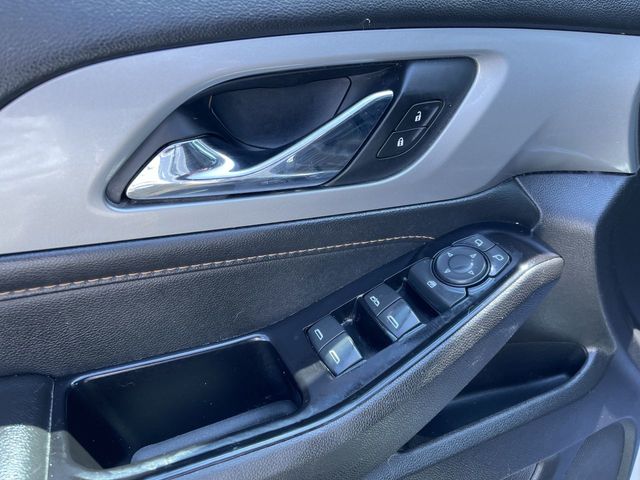 Used 2020 Chevrolet Traverse For Sale in New Hudson, MI