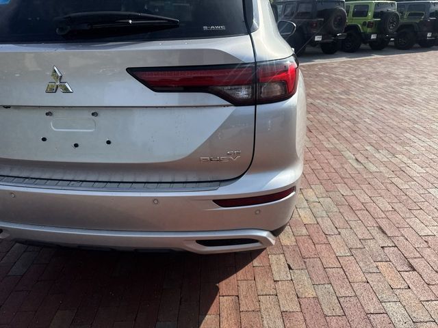 Used 2025 Mitsubishi Outlander PHEV SUV