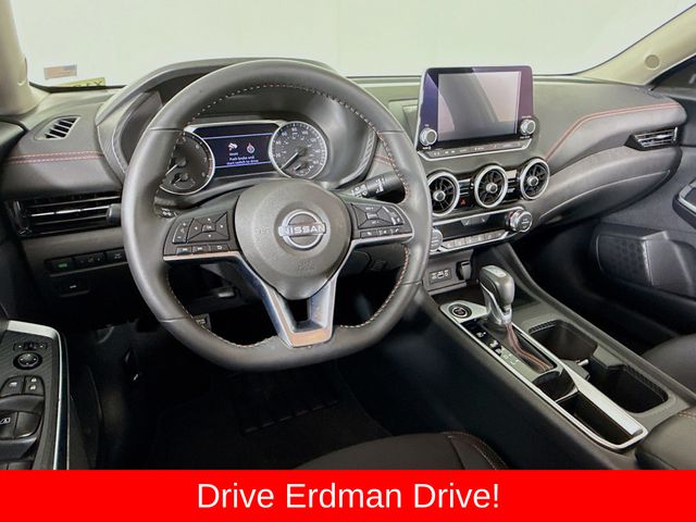 2025 Nissan Sentra SR - Photo 7