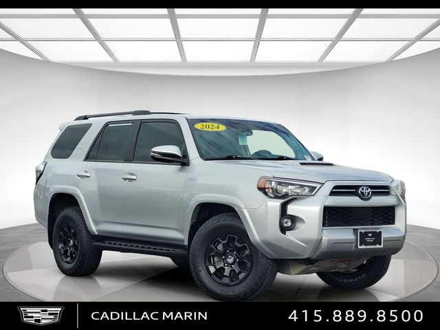 Classic Silver Metallic 2022 Toyota 4Runner TRD Off-Road Premium 4WD SUV / Crossover Four-Wheel Drive 5-Speed Automatic