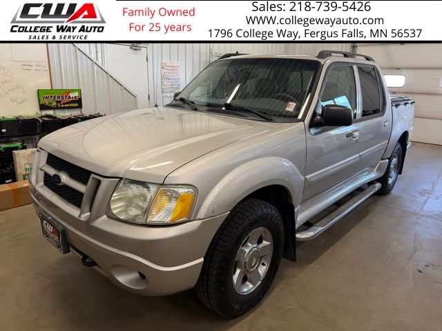 White 2005 Ford Explorer Sport Trac Pickup Truck 5-Speed Automatic Overdrive