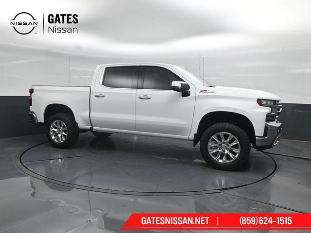 Summit White 2021 Chevrolet Silverado 1500 LTZ Crew Cab 4WD Pickup Truck Four-Wheel Drive 8-Speed Automatic
