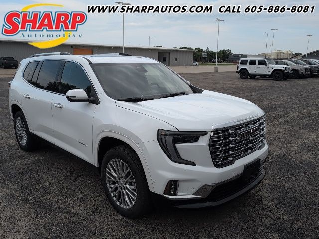 2026 GMC Acadia Denali AWD