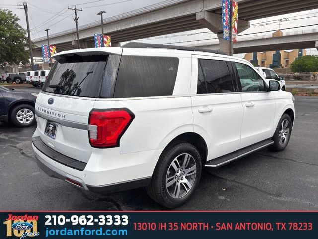 Used Car 2023 Ford Expedition  Xlt For Sale Under $50,000 In San Antonio, Texas