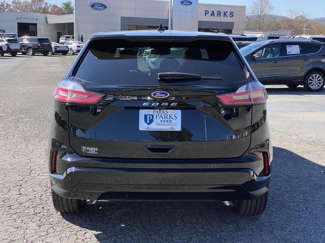 2024 Ford Edge ST Line 4