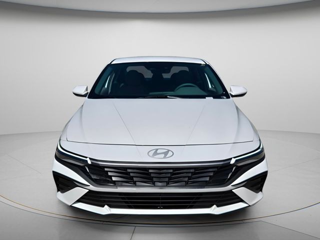 2026 Hyundai Elantra - $22,144