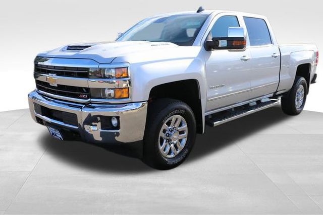 2018 Chevrolet Silverado 3500HD LTZ 24