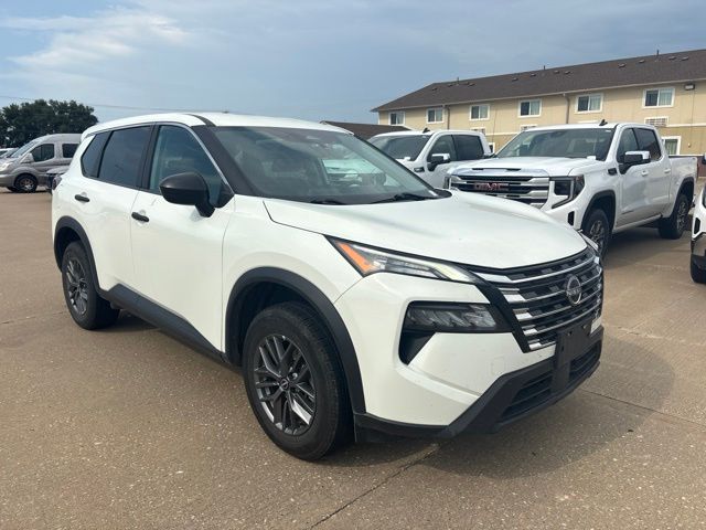 Glacier White 2024 Nissan Rogue SUV / Crossover All-Wheel Drive Continuously Variable Transmission