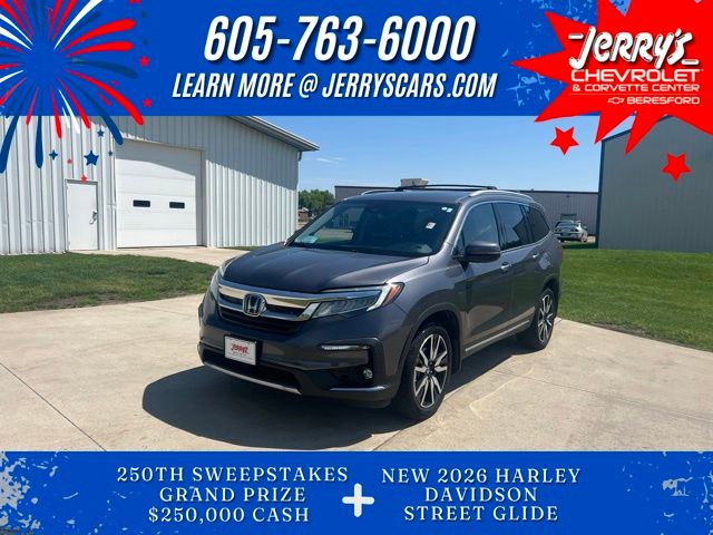 Blue 2021 Honda Pilot Touring AWD with Rear Captains Chairs SUV / Crossover All-Wheel Drive 9-Speed Automatic