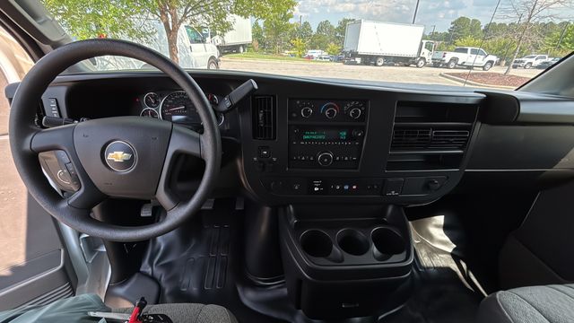 Used 2025 White Chevrolet Work Van image 16