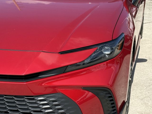 2025 Toyota Camry SE - 9