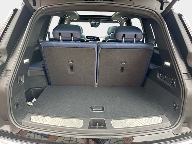 2026 Cadillac VISTIQ Premium Luxury - Photo 6