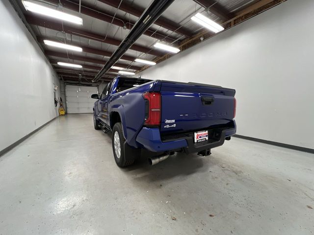 2025 Toyota Tacoma SR5 Double Cab photo 4