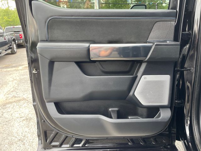 2025 Ford F-250SD Platinum - Agate Black Metallic exterior view 11