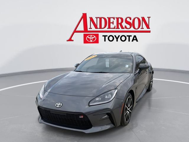 Pavement 2023 Toyota GR86 Coupe Rear-Wheel Drive 6-Speed Automatic