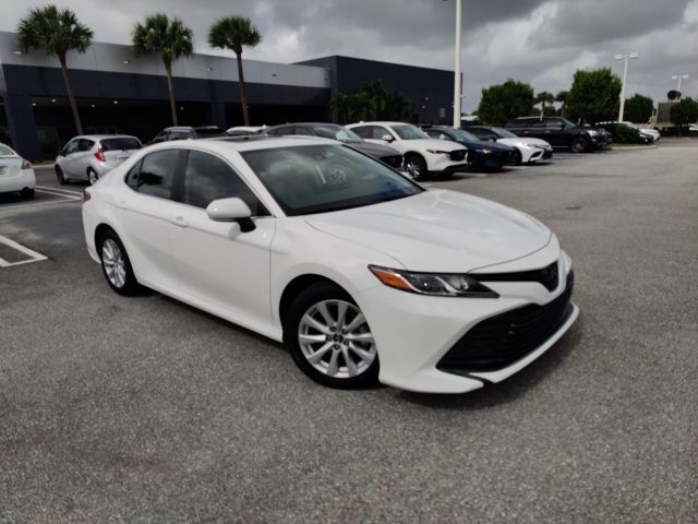 2019 Toyota Camry LE 2