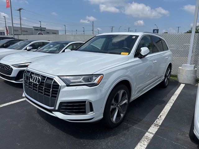 2021 Audi Q7 55 Premium Plus