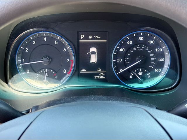 Used 2023 Gray Hyundai SEL image 12
