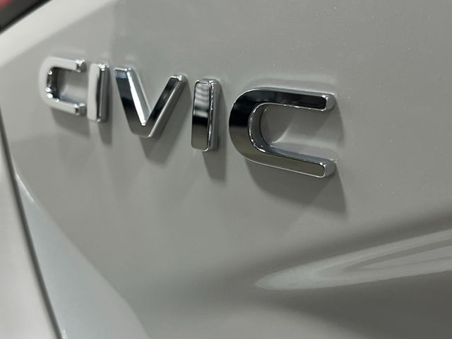 2025 Honda Civic Hybrid Sport Touring 9