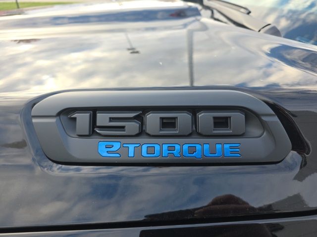 2026 Ram 1500 Big Horn/Lone Star - Diamond Black Crystal Pearlcoat exterior view 14