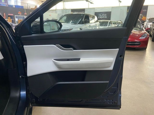 2023 Fisker Ocean thumbnail 37