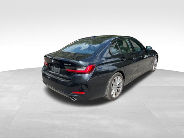 2023 BMW 3 Series 330i 10