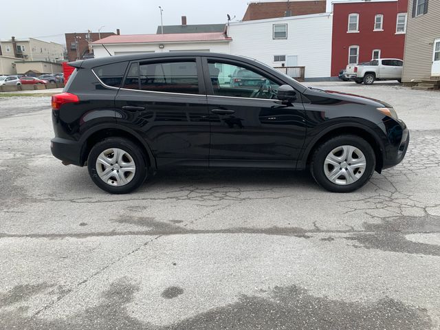 Used 2014 Toyota RAV4 LE with VIN 2T3BFREV5EW181762 for sale in Saint Albans City, VT