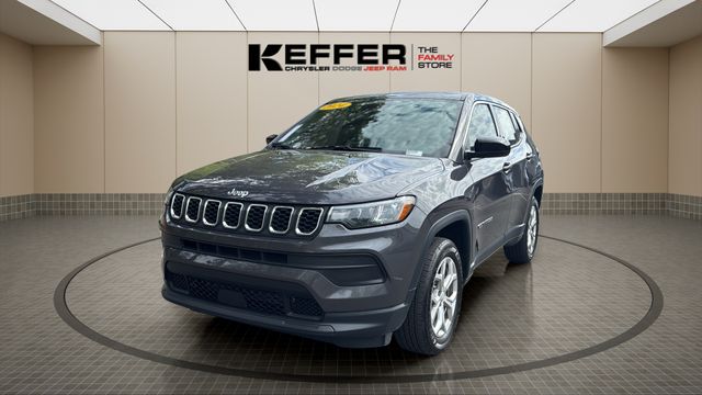 Baltic Gray Metallic Clearcoat 2024 Jeep Compass Sport 4WD SUV / Crossover Four-Wheel Drive 8-Speed Automatic