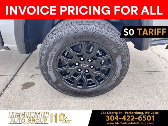 2025 Sterling Gray Metallic Chevrolet Colorado Trail Boss 4X4 Truck