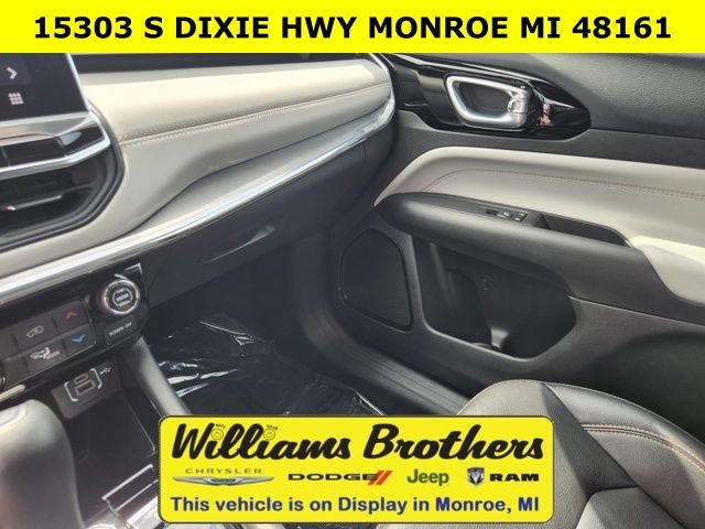 2024 Jeep Compass Limited - Baltic Gray Metallic Clearcoat exterior view 15