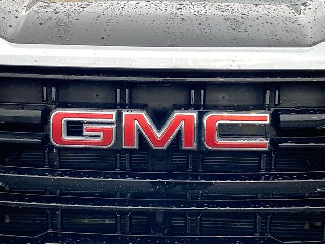 2022 GMC Yukon SLE 30