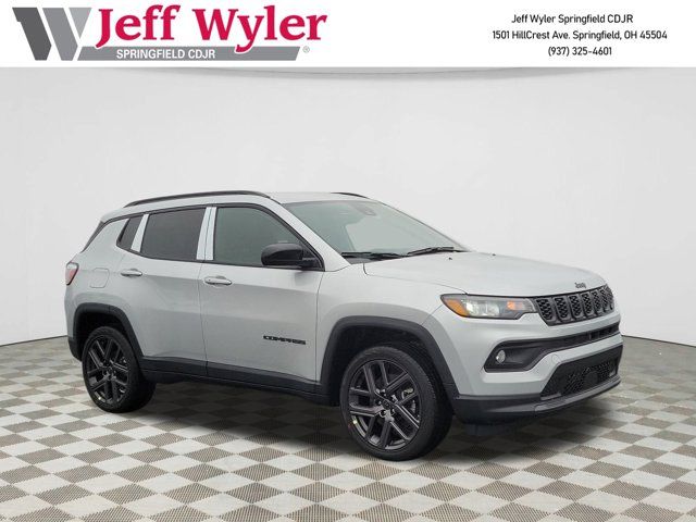 silver zynith metallic clearcoat 2026 Jeep Compass Latitude Altitude 4WD SUV / Crossover Four-Wheel Drive 8-Speed Automatic