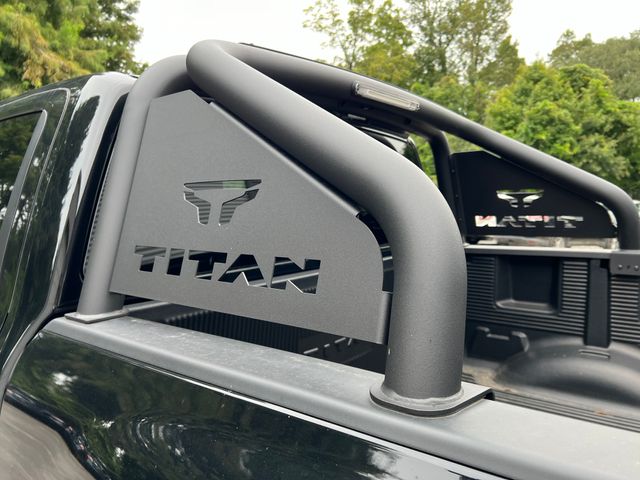 2024 Nissan Titan SV 32