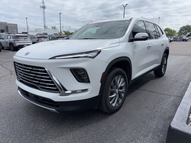 Summit White 2025 Buick Enclave Preferred AWD SUV / Crossover Four-Wheel Drive 8-Speed Automatic